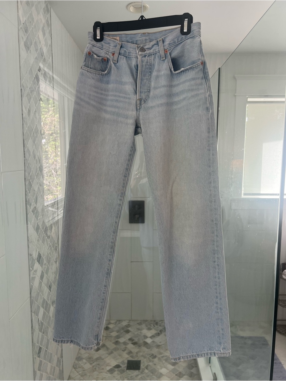🤠 Levi's 501 Light Blue Straight Leg Women's Jeans